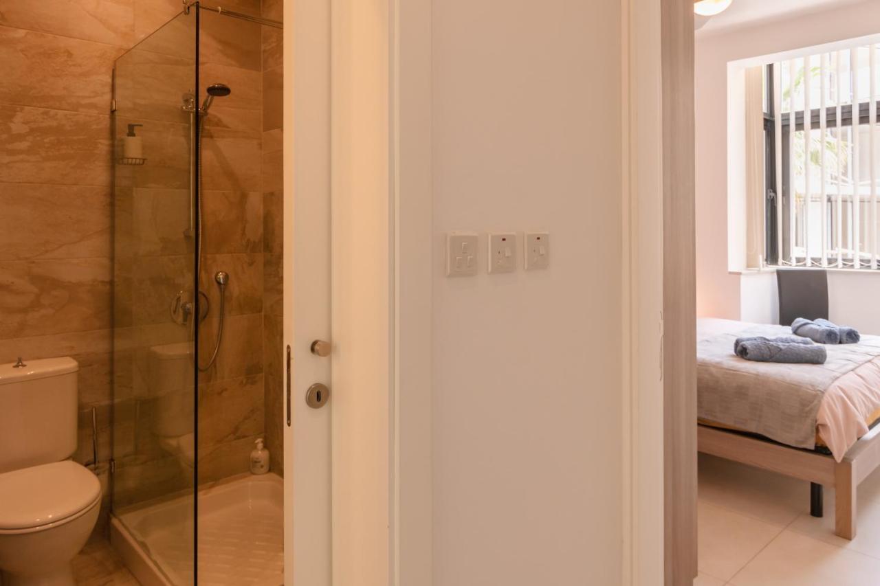 Modern Comfort - 2Br Apartment Center Of St Julians & Paceville Saint Julian's 외부 사진